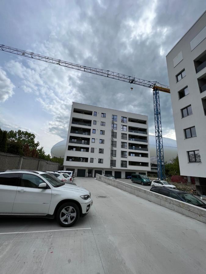 Appartamento Apartament Lux Zona Stadion Ion Oblemenco Craiova Esterno foto